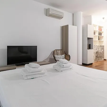 Appartement Italianway Comfort - Londonio 23 *
